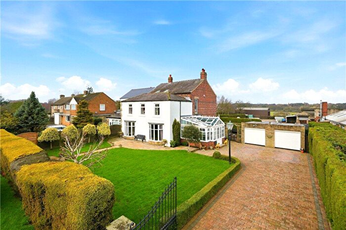 3 Bedroom Link Detached House For Sale In Forest Moor Road, Knaresborough, North Yorkshire, HG5