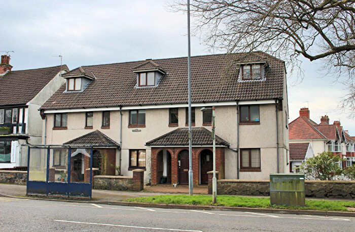 3 Bedroom Flat To Rent In Glanmor Road, Swansea, SA2