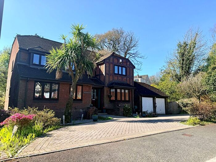 6 Bedroom Detached House For Sale In Cromwell Gate, Glenholt, Plymouth, PL6