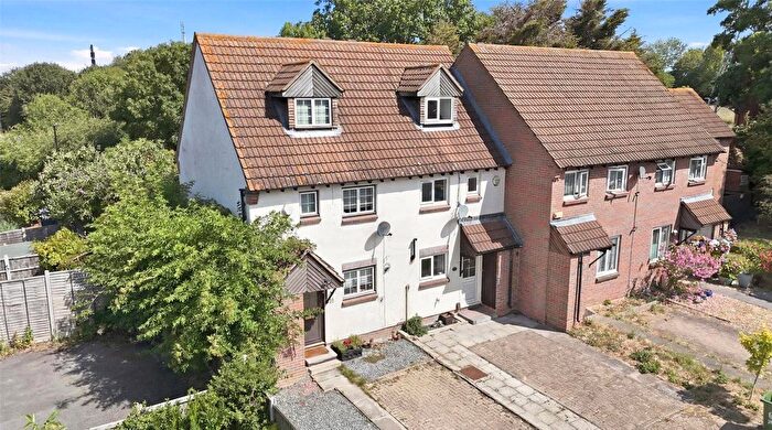 3 Bedroom Terraced House To Rent In Jade Close, London, E16