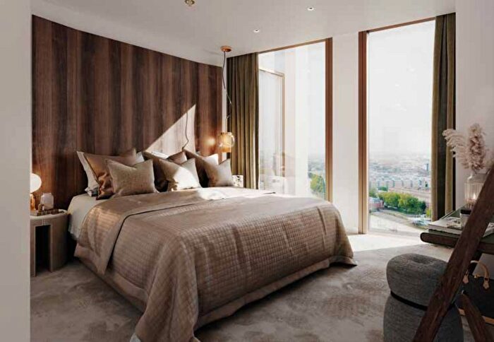 2 Bedroom Flat To Rent In One Thames City, London, SW8