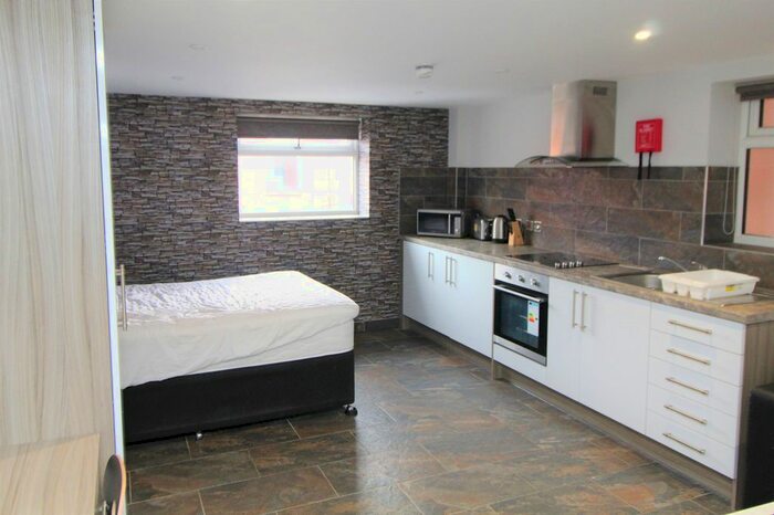 Studio To Rent In Gulson Lodge, Coventry, West Midlands, CV1