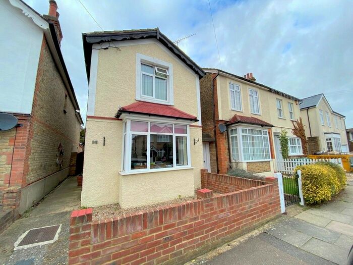 3 Bedroom Semi-Detached House To Rent In Coleridge Road, Ashford TW15