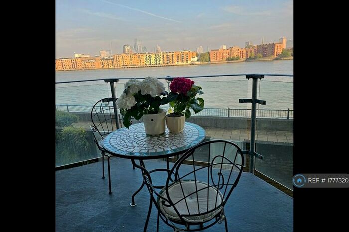 2 Bedroom Flat To Rent In Pacific Wharf, London, SE16