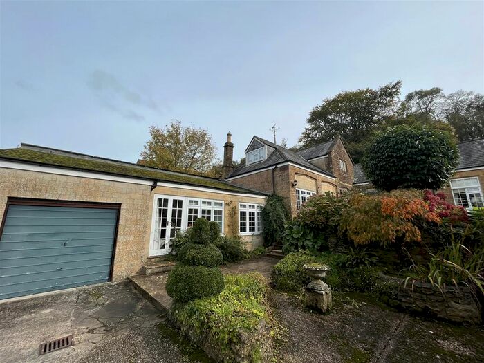 3 Bedroom Property To Rent In Chedington, Beaminster, DT8