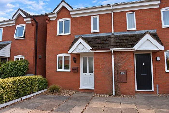2 Bedroom Terraced House For Sale In Mill Close, Sutton On Trent, NG23