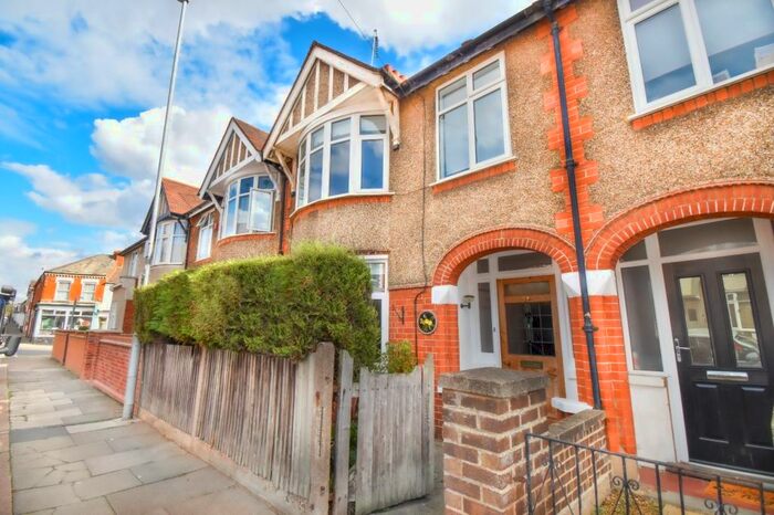 3 Bedroom Terraced House To Rent In Balmoral Road, Northampton, NN2