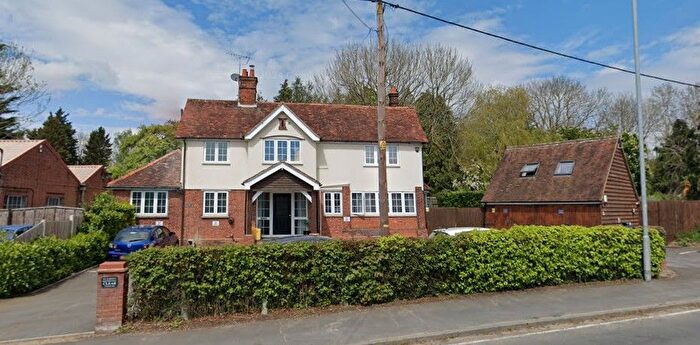 1 Bedroom Flat To Rent In Main Road, Ingatestone, CM4