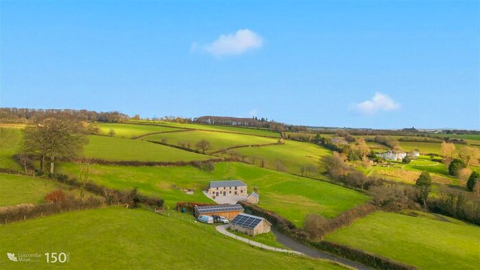 4 Bedroom Barn Conversion For Sale In Culverhill, Tavistock, PL19