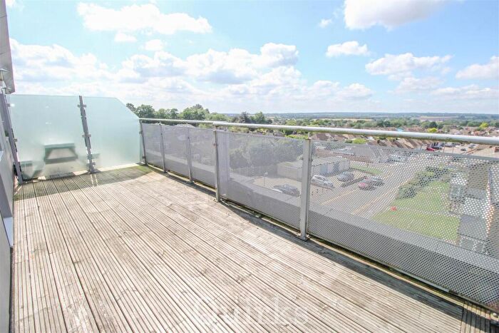 1 Bedroom Flat For Sale In Walman House, St Edith's Court, CM12