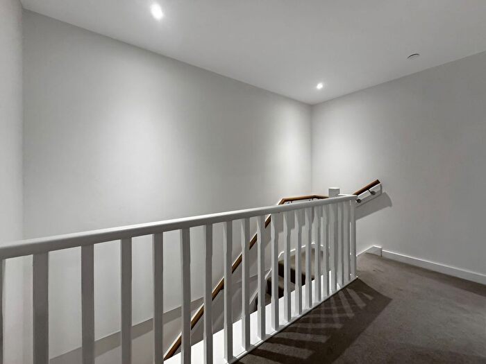 3 Bedroom Flat To Rent In The Radiant, Leeds City Centre, LS3
