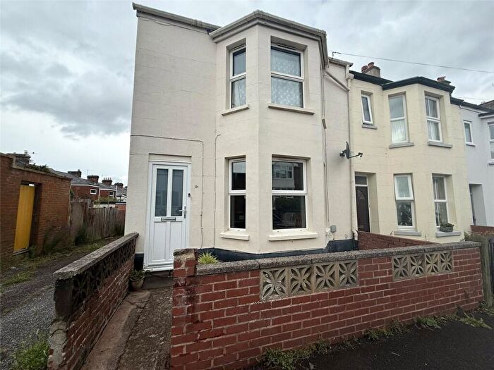 2 Bedroom Apartment To Rent In Roseland Crescent, Exeter, Devon, EX1