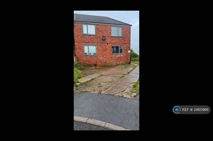 3 Bedroom Semi-Detached House To Rent In Halifax Avenue, Conisbrough, Doncaster, DN12