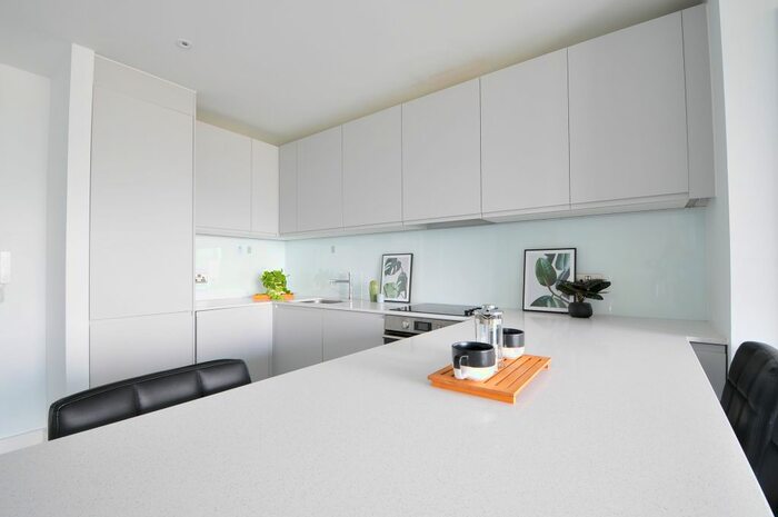 2 Bedroom Flat To Rent In Bury Street, Salford, M3