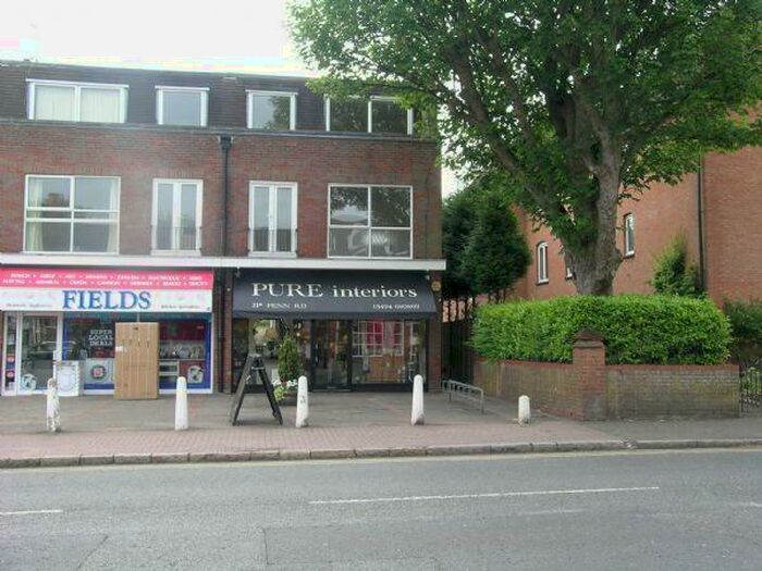 3 Bedroom Flat To Rent In Penn Road Beaconsfield, HP9