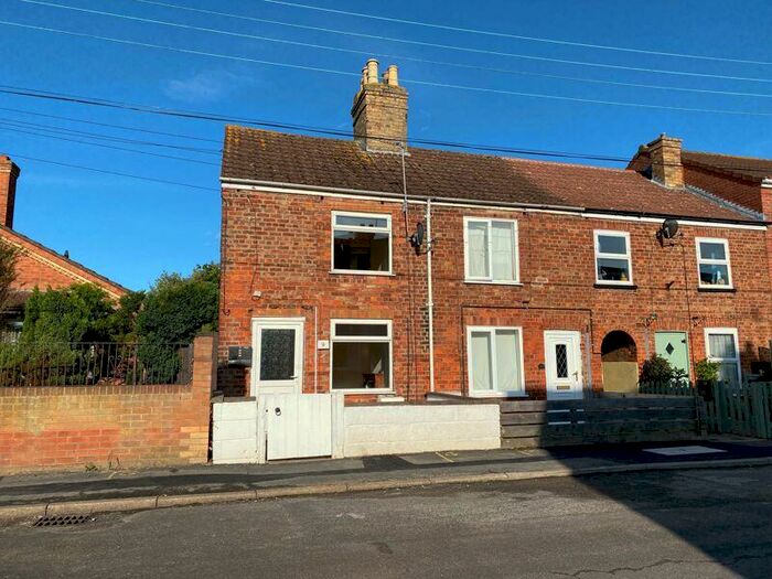 2 Bedroom End Of Terrace House To Rent In Dashwood Road, Alford, LN13