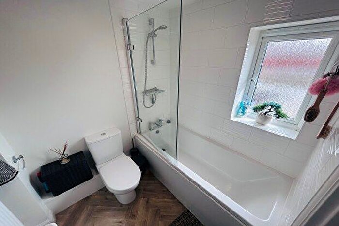 1 Bedroom Flat To Rent In Kitchener Drive, Milton Keynes, MK17