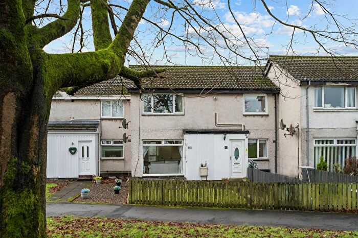 2 Bedroom Flat For Sale In Lomond Way, Denny, FK6