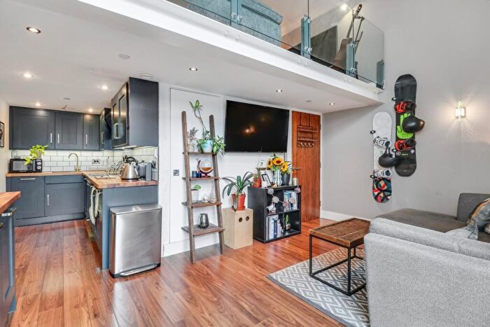 2 Bedroom Apartment For Sale In Vicus, Liverpool Road, Castlefield, Manchester, M3