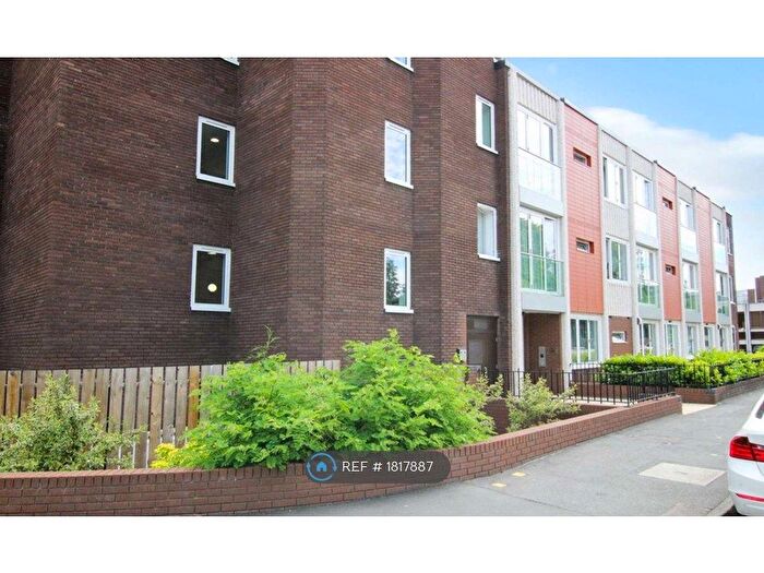 1 Bedroom Flat To Rent In Berwick House, Orpington, BR6