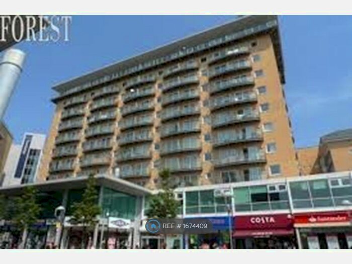 1 Bedroom Flat To Rent In High Street, Feltham, TW13