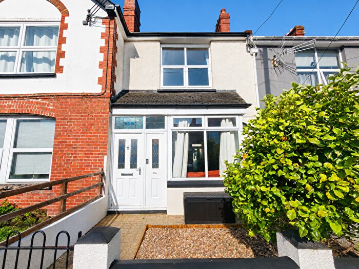4 Bedroom Terraced House For Sale In Carlyle Avenue, Barnstaple, EX32