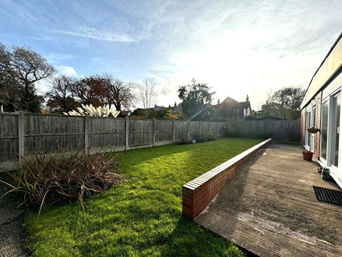 1 Bedroom Apartment For Sale In - Newton Drive, Blackpool, Lancashire, FY3