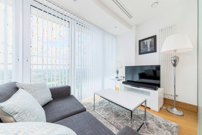 Apartment To Rent In Arena Tower, Crossharbour Plaza, Canary Wharf, London, E14
