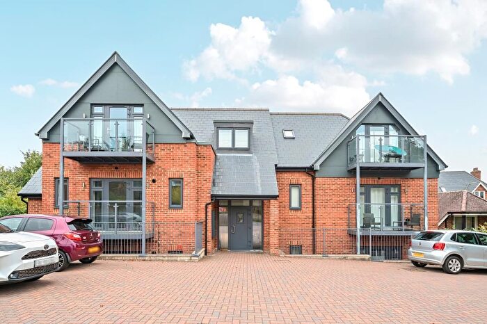 1 Bedroom Flat To Rent In Cumnor Hill, Botley, OX2