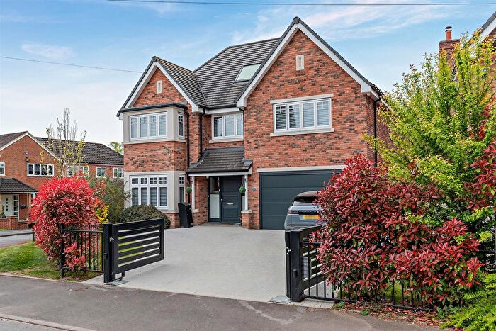 7 Bedroom Detached House To Rent In Knowle Wood Road, Dorridge, Solihull, B93