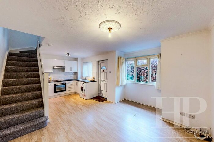 1 Bedroom Terraced House To Rent In Lanercost Road, Crawley, RH11