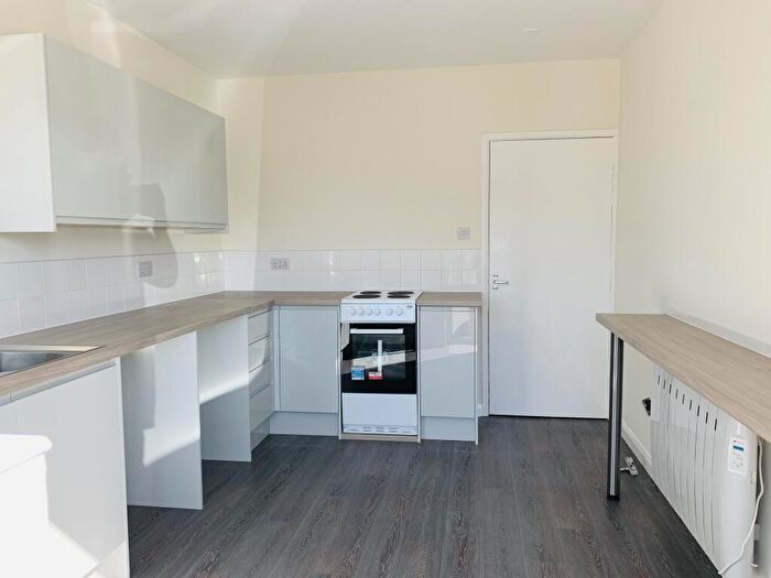 1 Bedroom Flat To Rent In Doncaster Road, Scunthorpe, DN15