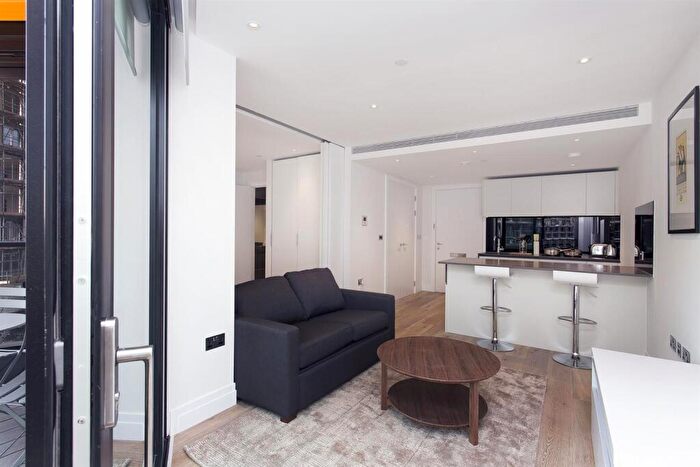 1 Bedroom Apartment For Sale In Riverlight Quay, Nine Elms, London, SW11 - Photo 2