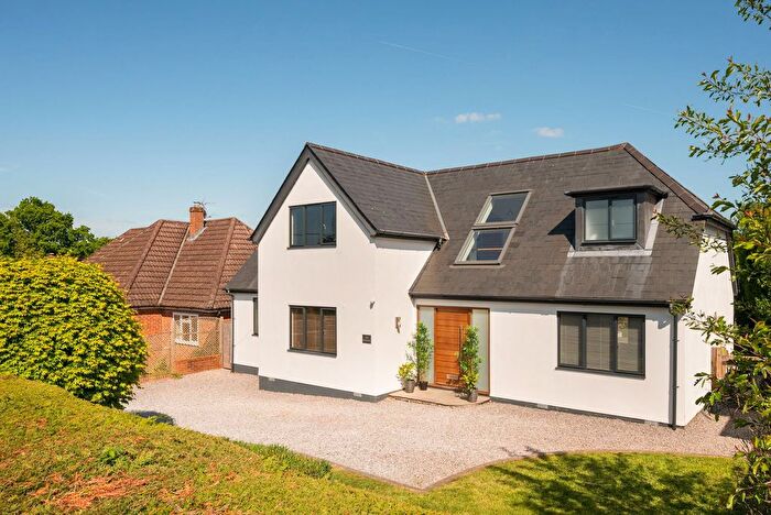 4 Bedroom Detached House For Sale In Knights Lane, Ball Hill, RG20