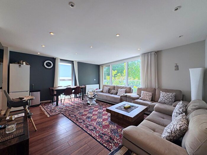3 Bedroom Flat For Sale In Loch Crescent, Nevis Court, HA8