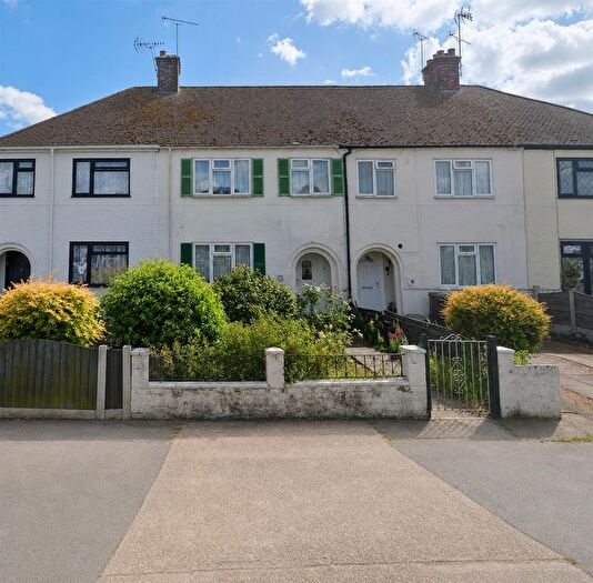 Studio To Rent In Church Road, Benfleet, SS7