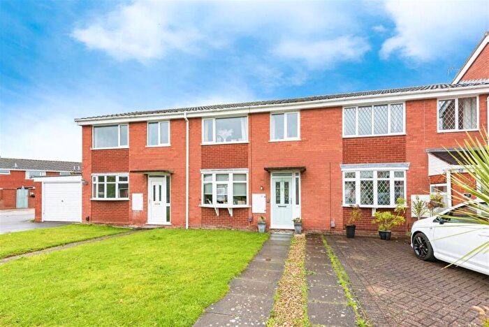 2 Bedroom Terraced House To Rent In Shepherd Close, Lichfield, WS13