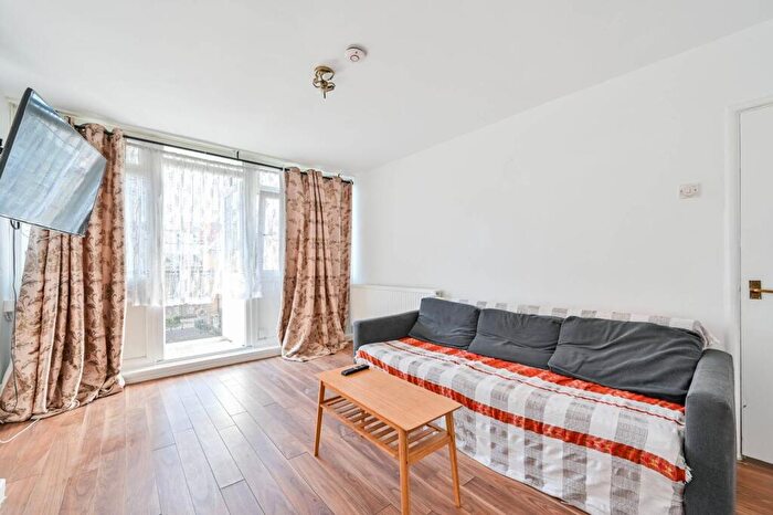 1 Bedroom Flat To Rent In Vince Street, , Shoreditch, London, EC1V