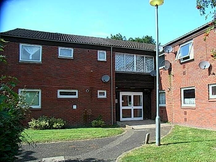 1 Bedroom Flat To Rent In Cottage Farm Road, Coventry CV6