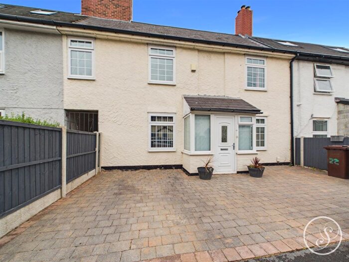 4 Bedroom Terraced House For Sale In Temple Walk, Whitkirk, Leeds, LS15
