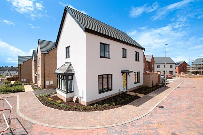 3 Bedroom Detached House To Rent In Clementine Street, Wellingborough, NN8