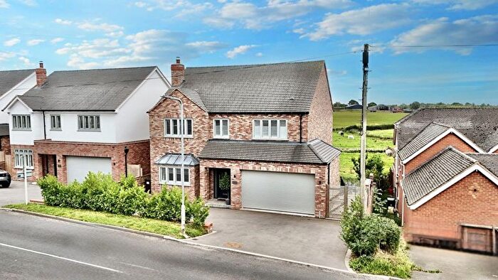 4 Bedroom Detached House For Sale In Stafford Road, Woodseaves, ST20