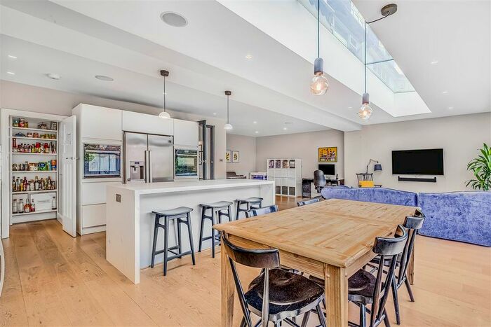 4 Bedroom Semi-Detached House To Rent In Coval Gardens, East Sheen, SW14