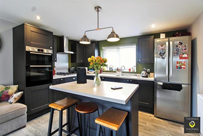 2 Bedroom End Of Terrace House For Sale In Meadvale Close, Longford, GL2