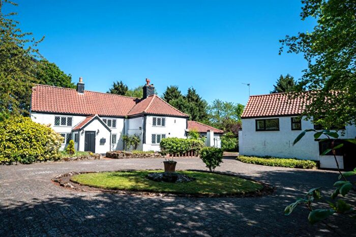 4 Bedroom Detached House For Sale In High Street, Austerfield, Doncaster, DN10