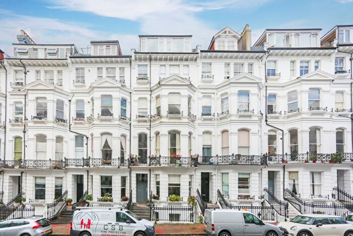 2 Bedroom Flat To Rent In St Michaels Place, Brighton, BN1