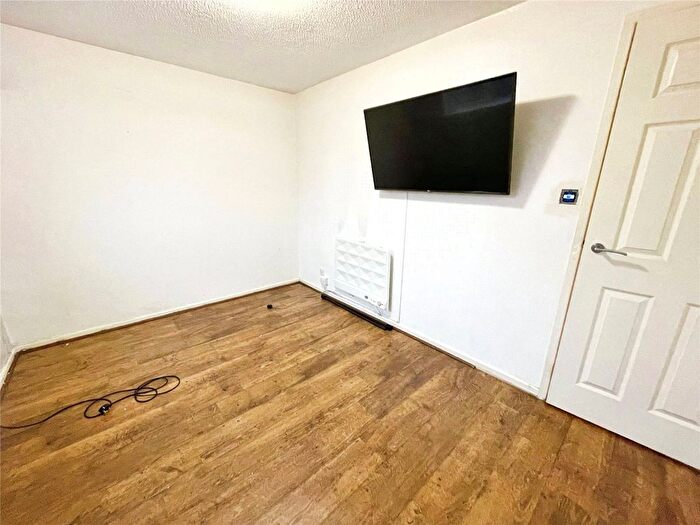 1 Bedroom Flat For Sale In Cunningham Road, Perton, Wolverhampton, Staffordshire, WV6