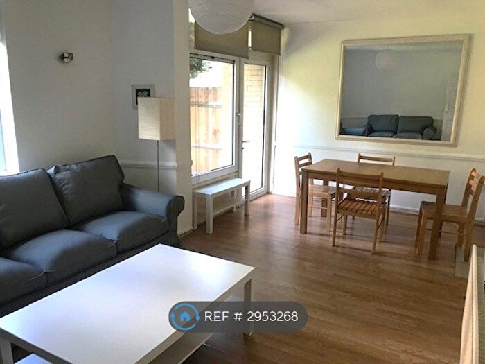4 Bedroom Flat To Rent In Swanton Gardens, London, SW19