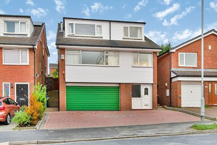 4 Bedroom Detached House To Rent In Shearwater Road, Stockport, Cheshire, SK2