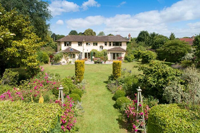 4 Bedroom Detached House For Sale In Sillens Lane, Martin, Fordingbridge, Hampshire, SP6